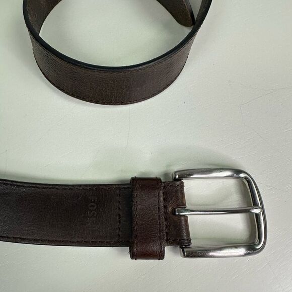Men’s Fossil Brown Leather Belt Size 42/105 - Picture 3 of 7